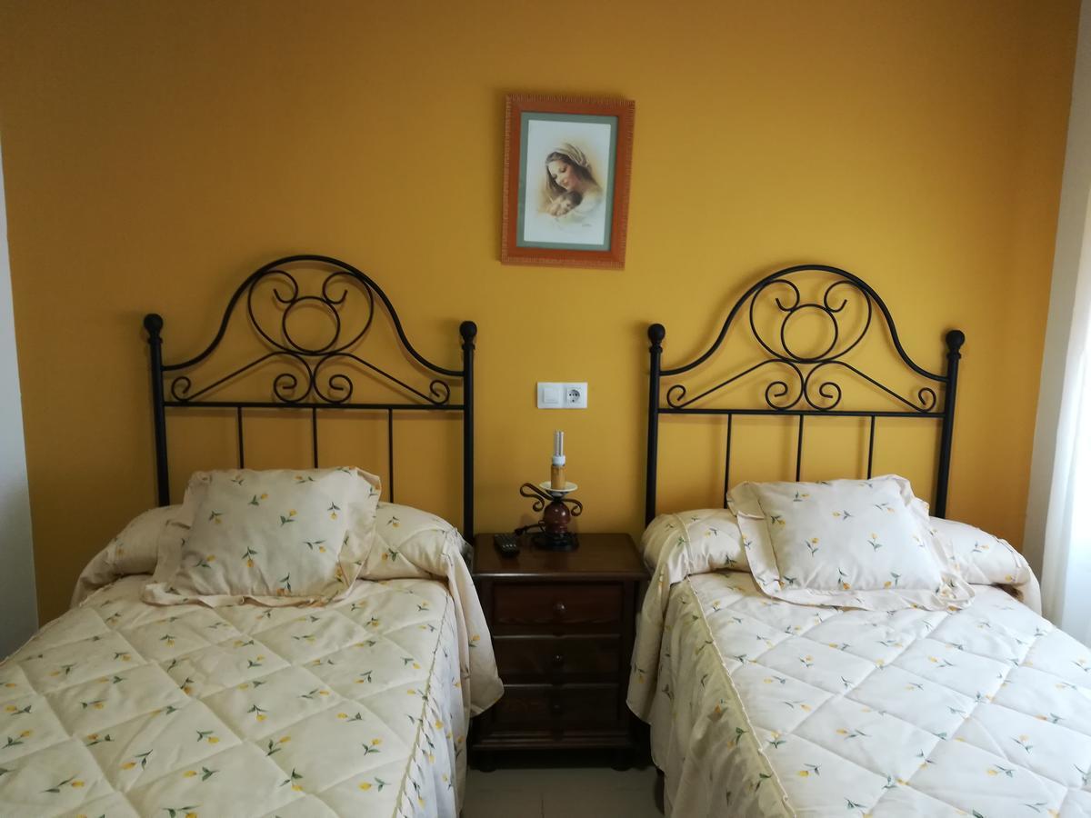 Hostal Cañamares エクステリア 写真